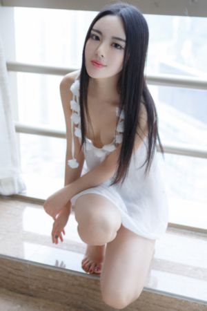 黑衣女人的香水