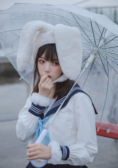 最近妹妹样子有点怪